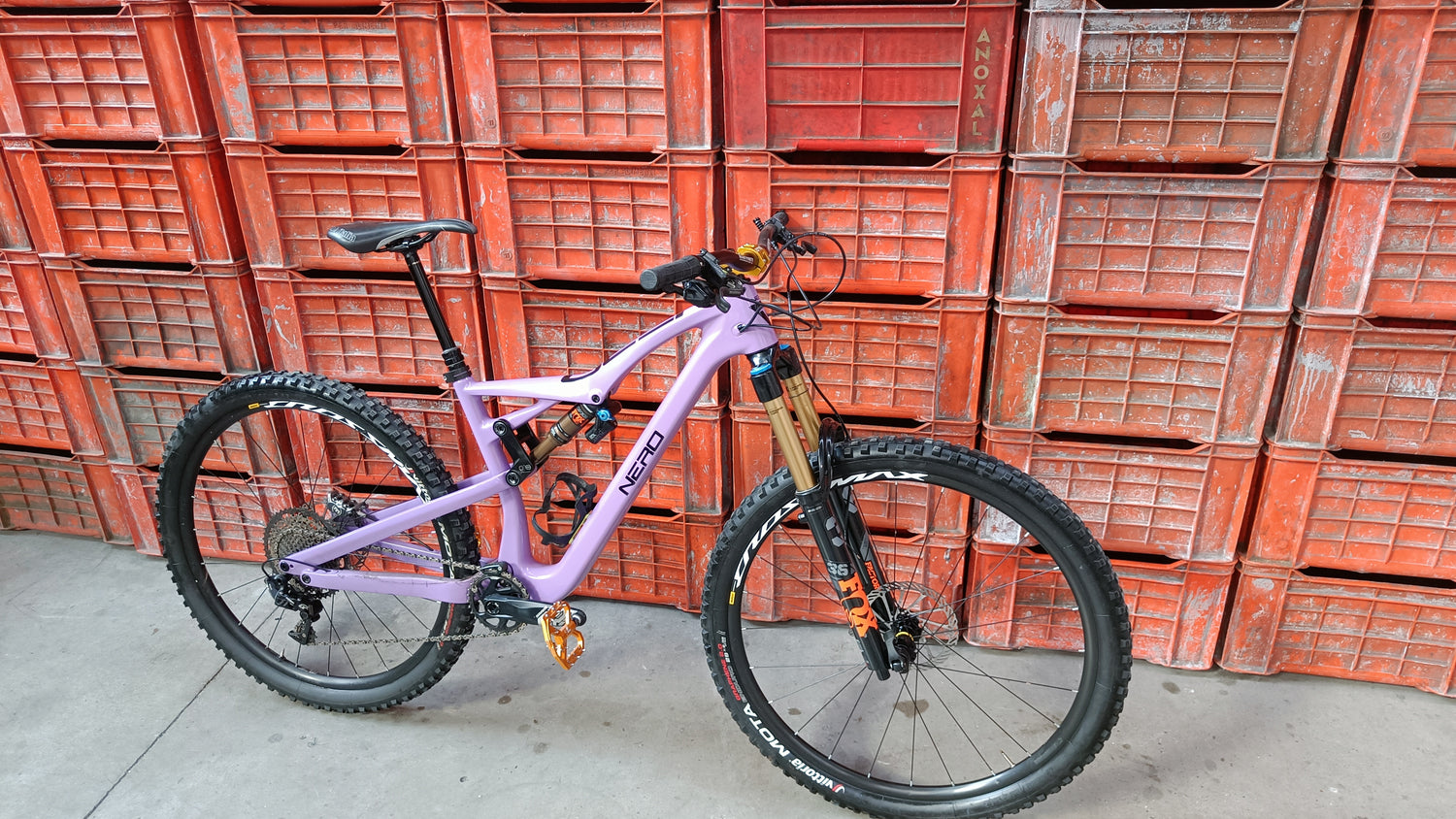 Nero Bike